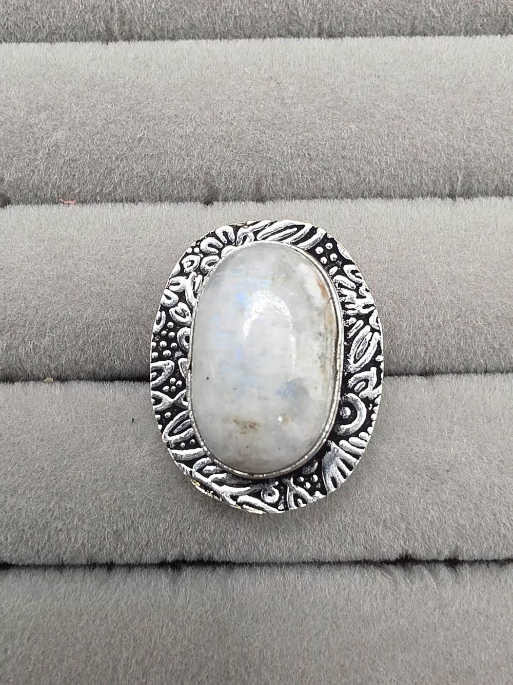 Silver Plated Moonstone Oval Ring Size 6 - White/Blue Sheen